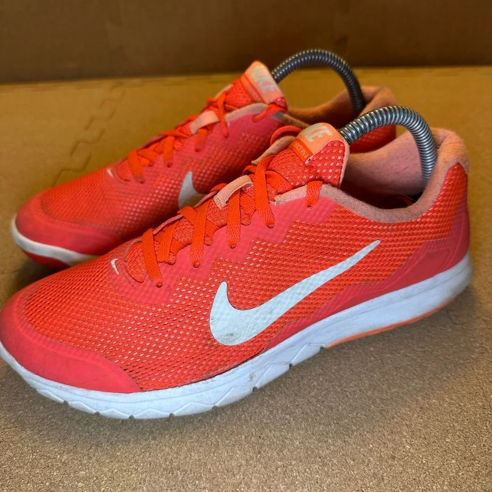 Nike Flex Experience RN 4 Women 9.5 Orange Crimson Running Shoes 749178-602 Mesh